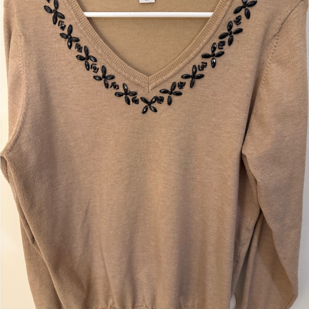 Jaclyn Smith Tan Knit Top